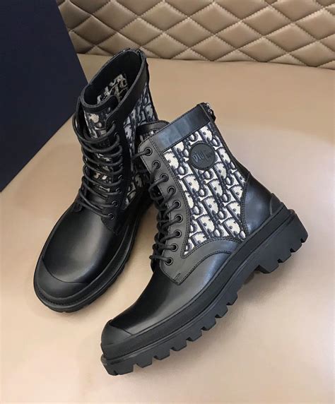 zapatos hombre dior|christian Dior men's boots.